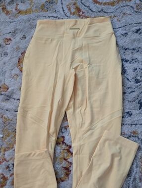 High-Waist Peach Active Leggings Whitney Gymshark